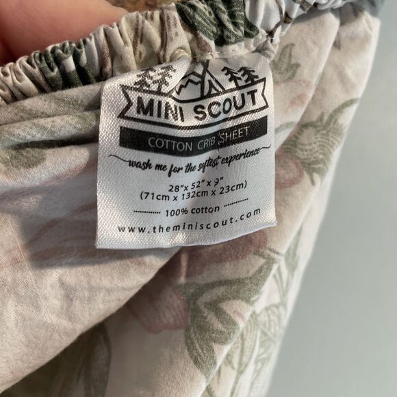 100% Cotton Crib Sheet Large Floral Flowers Garden Muted Colors Mini Scout - Picture 3 of 4